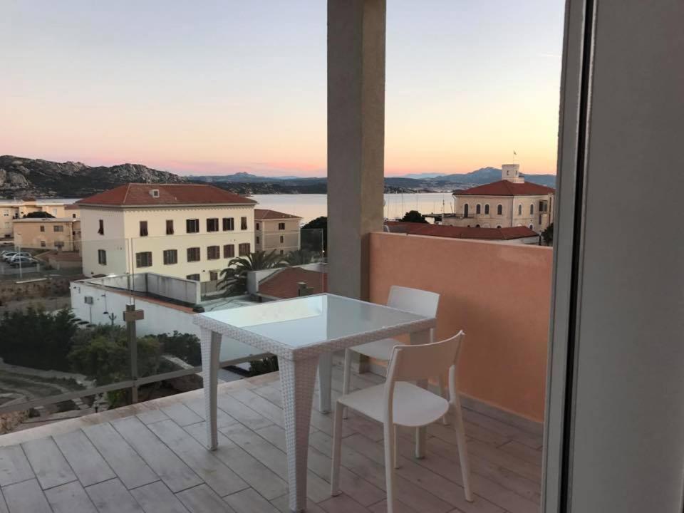 Residenza Mordini Hotel La Maddalena  Buitenkant foto